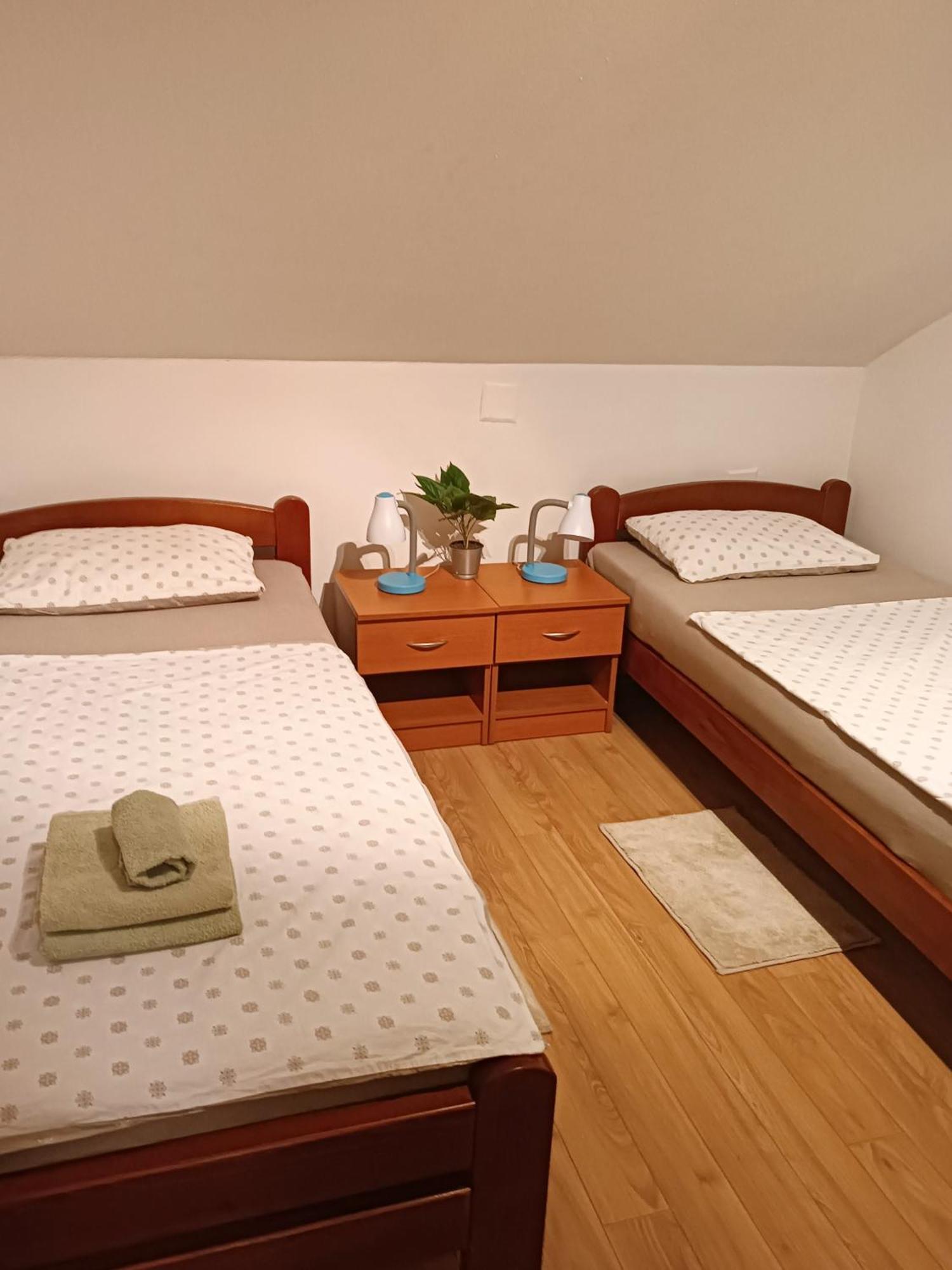 Apartman Petra Zabok Bagian luar foto