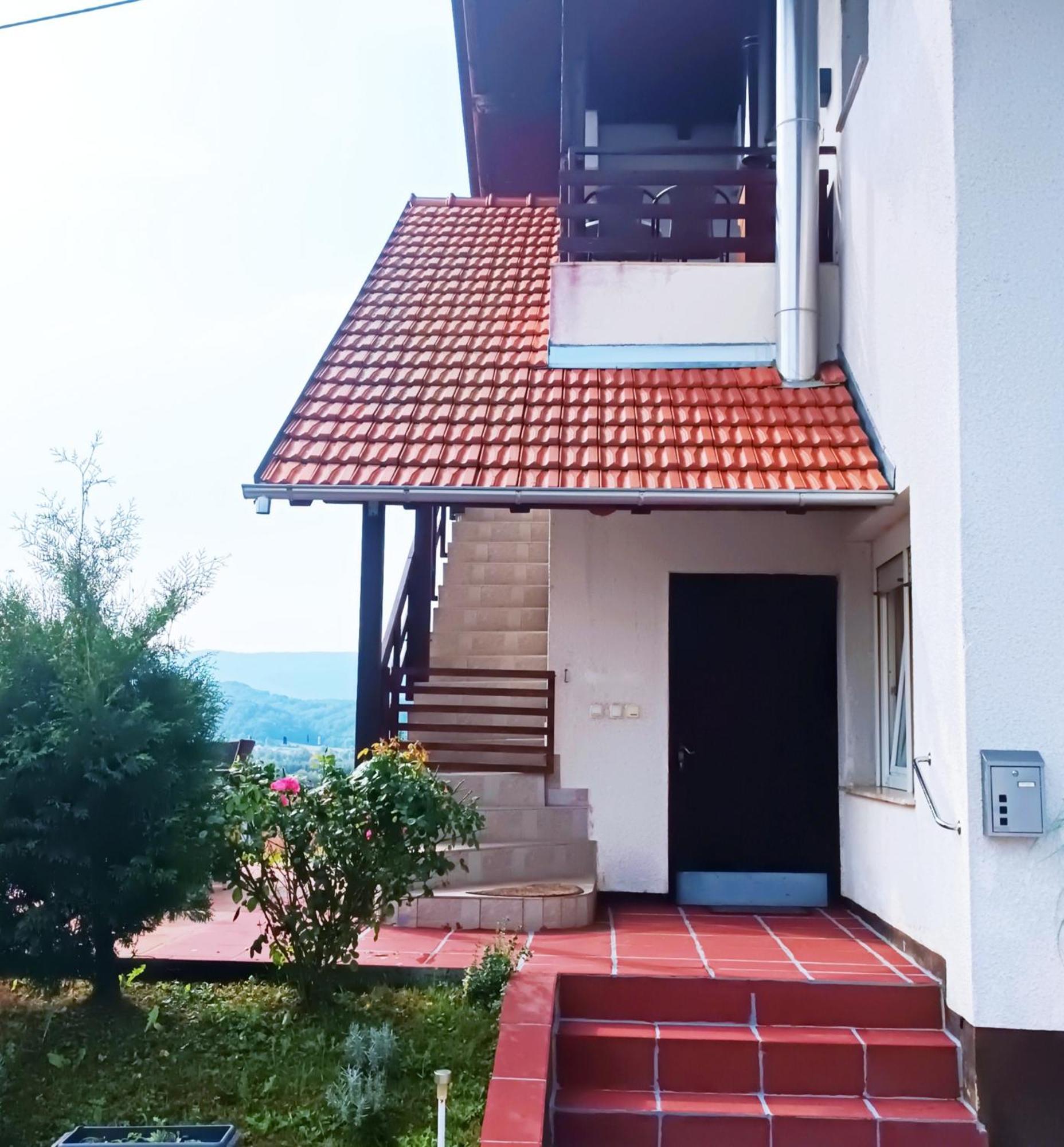 Apartman Petra Zabok Bagian luar foto