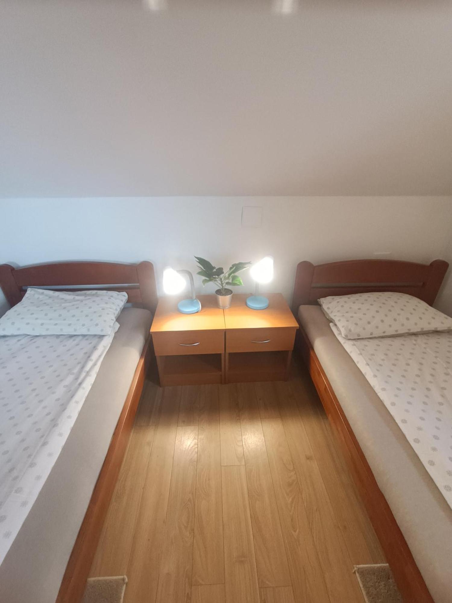 Apartman Petra Zabok Bagian luar foto